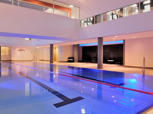 Just Fit, Koeln, Kastenrinnen, Schwimmbad