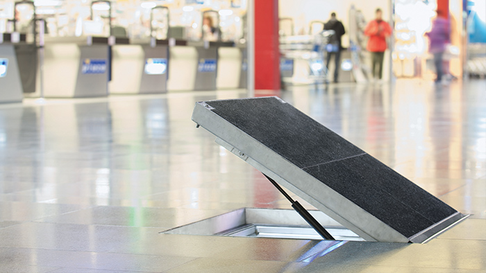 Einbau einer Servokat Schachtabdeckung