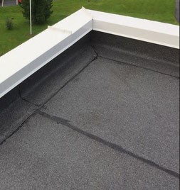 Betondach mit Begrenzung